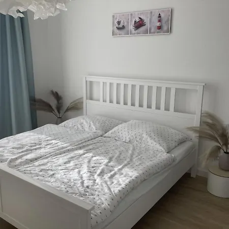 The House Apartment *