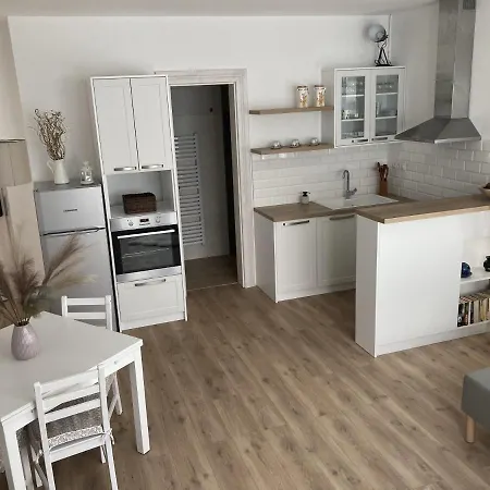 Apartment The House *