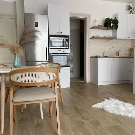 Apartment The House *